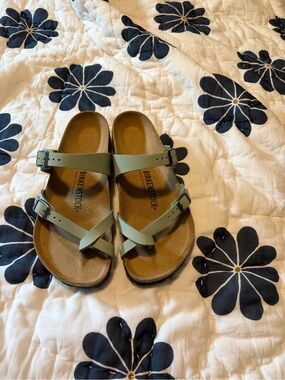 Birkenstock women’s Mint Green Double-Strap Sandals